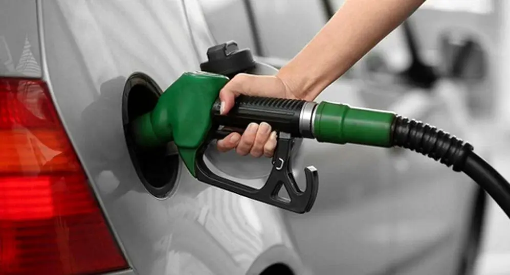 تصمیم نهایی دولت درباره افزایش احتمالی قیمت بنزین