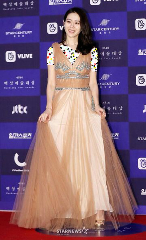 14 لباس زیبا از زیباترین زنان کره ای 